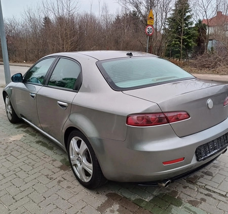 Alfa Romeo 159 cena 13700 przebieg: 227000, rok produkcji 2008 z Siedlce małe 154